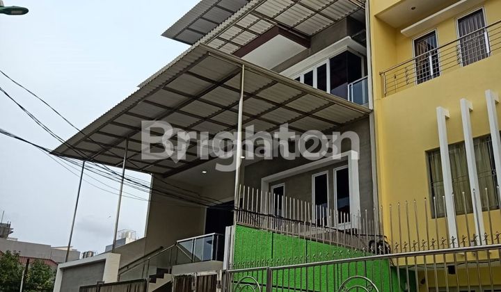 Rumah Mewah Lux 3,5 Lantai Full Furnished Di Pluit Sakti Jakarta Utara