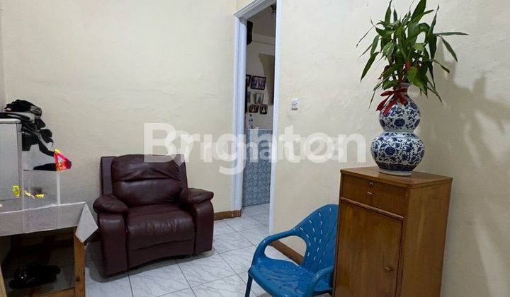 Rumah 2 Lantai Lebar Depan Lapangan Di Teluk Gong Jakarta Utara 2