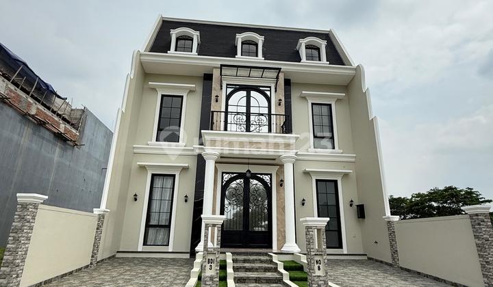 Exclusive 3-Story House Semi-Furnished Complete with Swimming Pool at Bukit Danau Indah Pik 2 Exclusive 3-Story House Semi-Furnished Complete with Swimming Pool at Bukit Danau Indah Pik 2