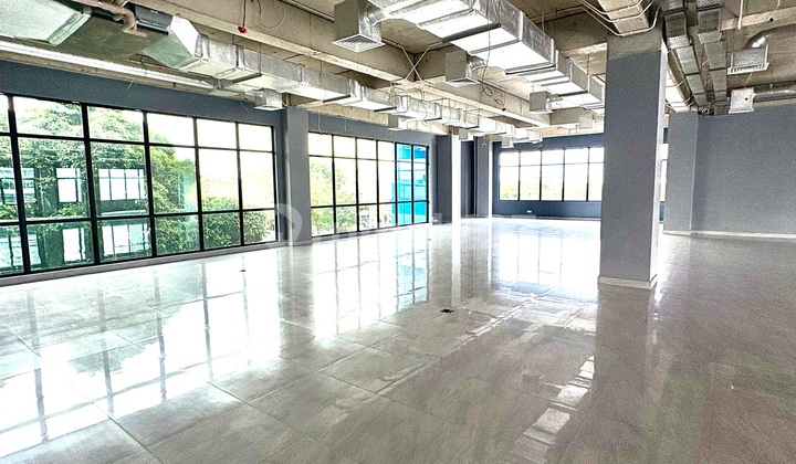 Office Building in a Strategic Location on Jalan Raya Panjang, West Jakarta Office Building in a Strategic Location on Jalan Raya Panjang, West Jakarta