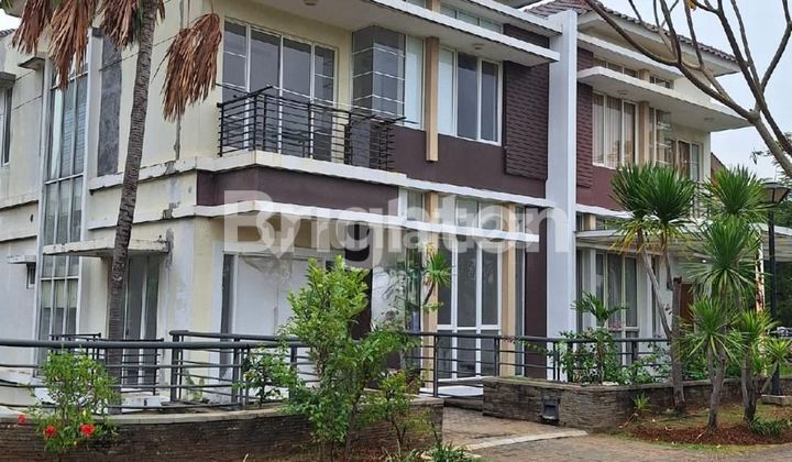 Rumah Baru 2,5 Lantai Di Cluster Crown Mansion Boulevard PIK 1 View Lapangan Golf Jakarta Utara