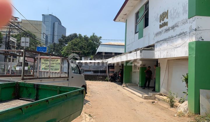 Murah Dibawah NJOP Rumah 2 Lantai Ex Kantor dengan Parkir Luas di Mampang Prapatan Harga di Bawah NJOP Tegal Parang Jakarta Selatan