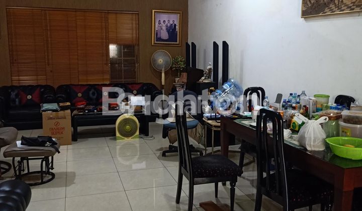 Rumah 2 Lantai di Katamaran Pantai Indah Kapuk PIK Jakarta Utara  2