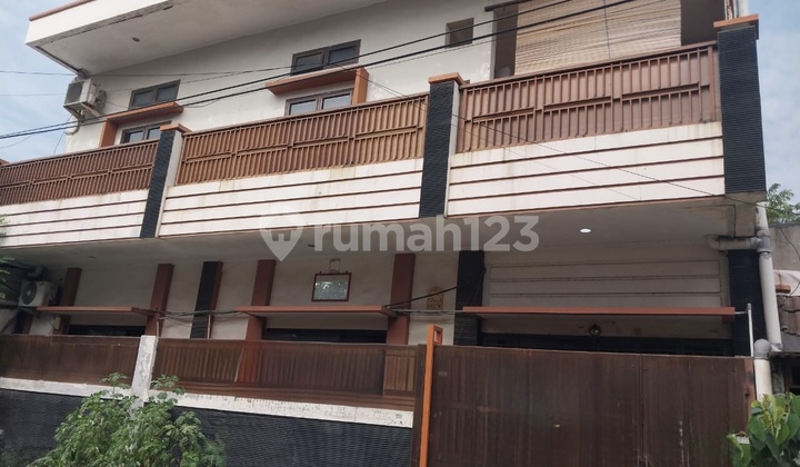 2-Story Semi-Furnished House with SHM in Dadap Airport Garden
