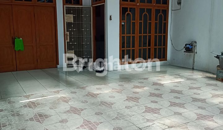 Rumah 3 Lantai Furnished Bagus Murah di Bandengan Utara Jakarta Utara Rumah 3 Lantai Furnished Bagus Murah di Bandengan Utara Jakarta Utara