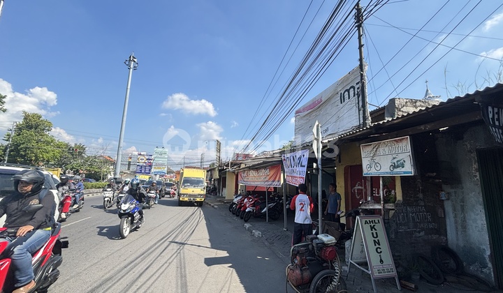 Business Space Commercial Area East Semarang 2