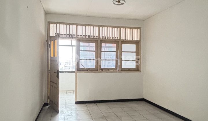 For Rent Shop House Near Java Mall Semarang 2