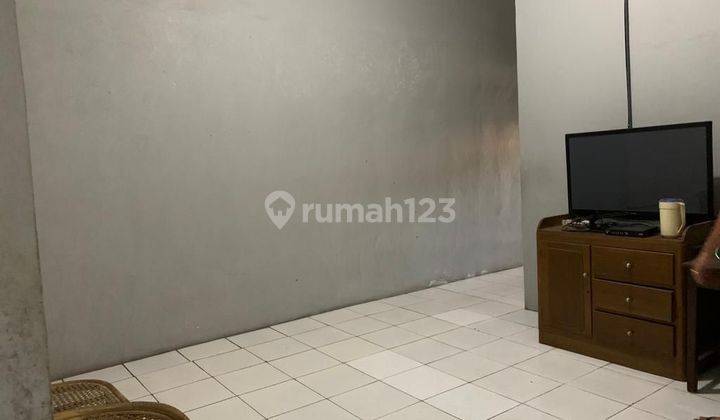 DIJUAL RUMAH TENGAH KOTA +PERABOT DEKAT JL. MT HARYONO SEMARANG 2