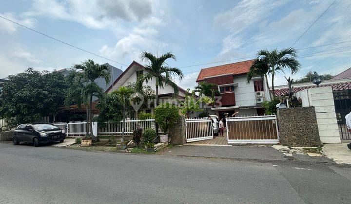 RUMAH DAERAH ATAS KOTA SEMARANG LOKASI STATEGIS DI SEMARANG 1