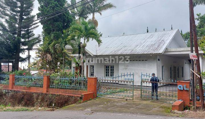 DIJUAL VILLA DI PINGGIR JALAN BESAR TAWANGMANGU 1