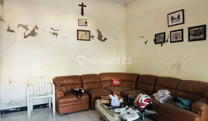 DIJUAL RUMAH DEKAT DENGAN JALAN MAJAPAHIT SEMARANG 2