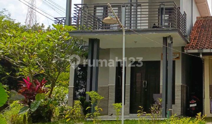 For Sale, Cool House with a Serene Environment in Ungaran. 1