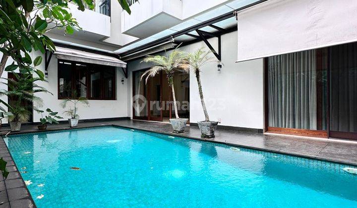 Rumah Mewah Siap Huni Lokasi Premium Pondok Indah Jakarta Selatan 2