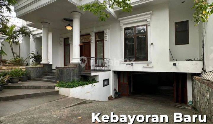 Rumah dijual Siap Huni Cantik di Prime Area Kebayoran Baru Jakarta Selatan 1