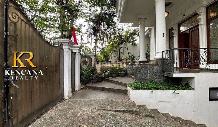 Rumah dijual Siap Huni Cantik di Prime Area Kebayoran Baru Jakarta Selatan 2