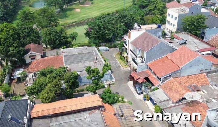 Rumah dijual Murah Hitung Tanah Dalam Komplek di Senayan Jakarta Pusat 1