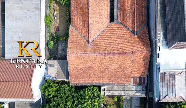 Rumah dijual Murah Hitung Tanah Dalam Komplek di Senayan Jakarta Pusat 2