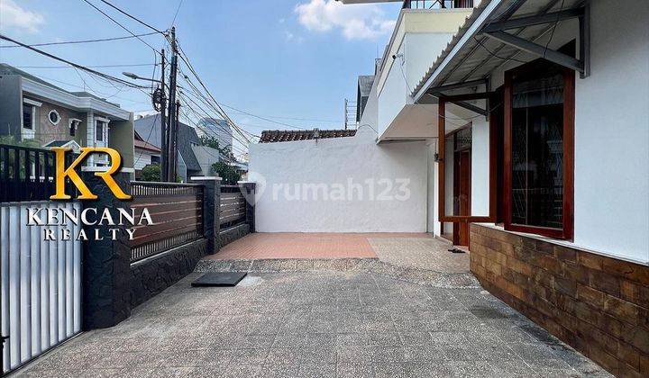 Dijual Rumah Siap Huni Cantik Murah Strategis di Kebayoran Baru Jakarta Selatan 2