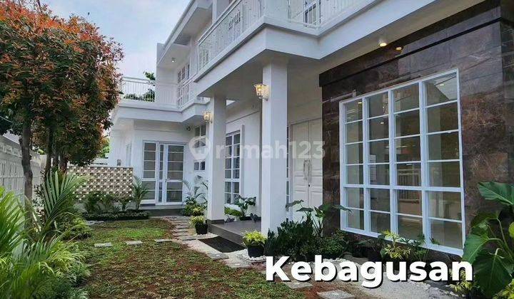 Rumah Baru Siap Huni Modern Minimalist dalam Komplek di Kebagusan Jakarta selatan 1