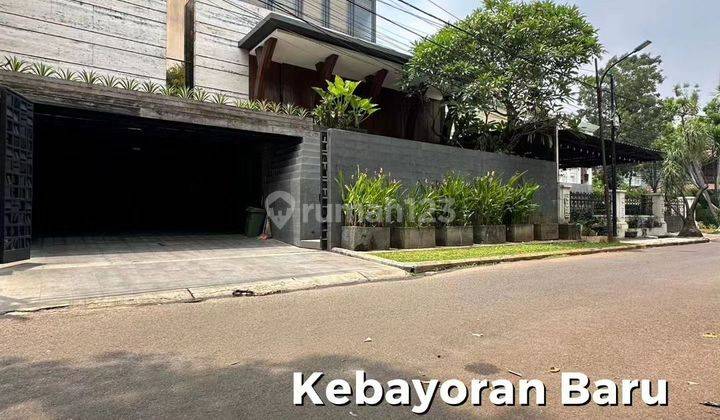 RUMAH DIJUAL MEWAH MURAH SIAP HUNI DI KEBAYORAN BARU JAKARTA SELATAN 1