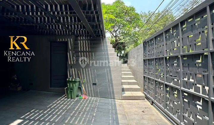 RUMAH DIJUAL MEWAH MURAH SIAP HUNI DI KEBAYORAN BARU JAKARTA SELATAN 2