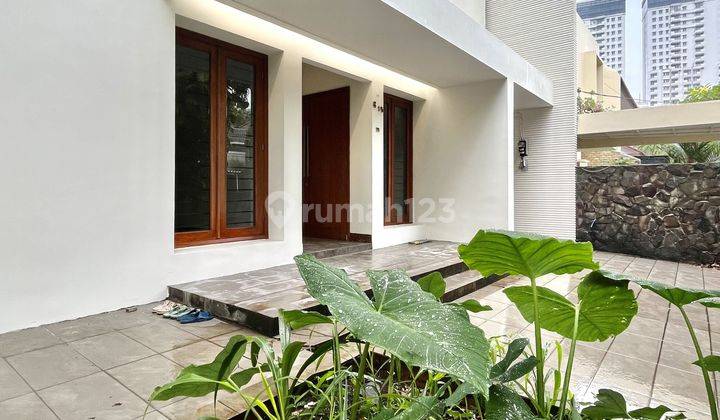 RUMAH SIAP HUNI MURAH DALAM KOMPLEK DI LEBAK BULUS JAKARTA SELATAN 1