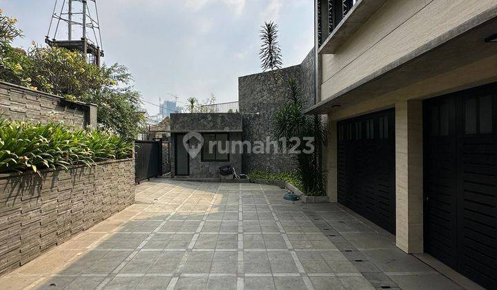 RUMAH MODERN TROPICAL SIAP HUNI DI KEMANG BANGKA JAKARTA SELATAN 2