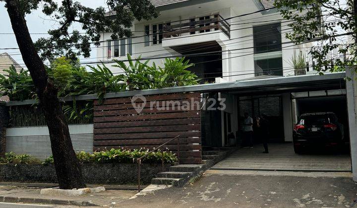 RUMAH MURAH TROPICAL SIAP HUNI DEKAT SENAYAN SCBD KEBAYORAN JAKARTA 1