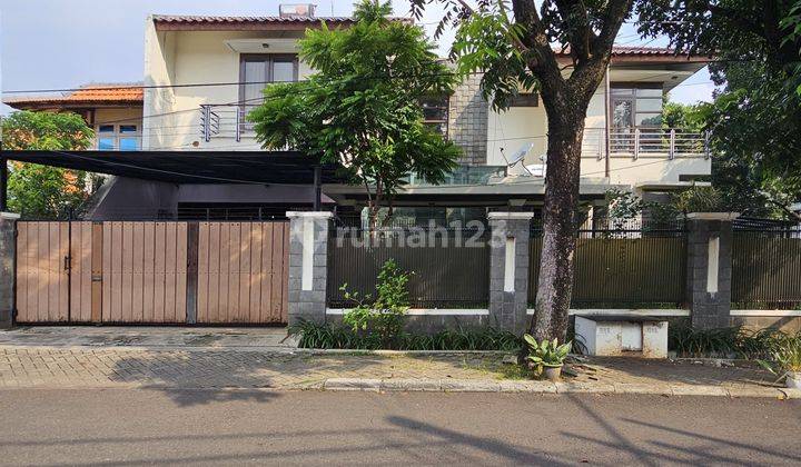 RUMAH TROPIS STRATEGIS DI KEBAYORAN BARU DEKAT SCBD SENAYAN JAKARTA 1