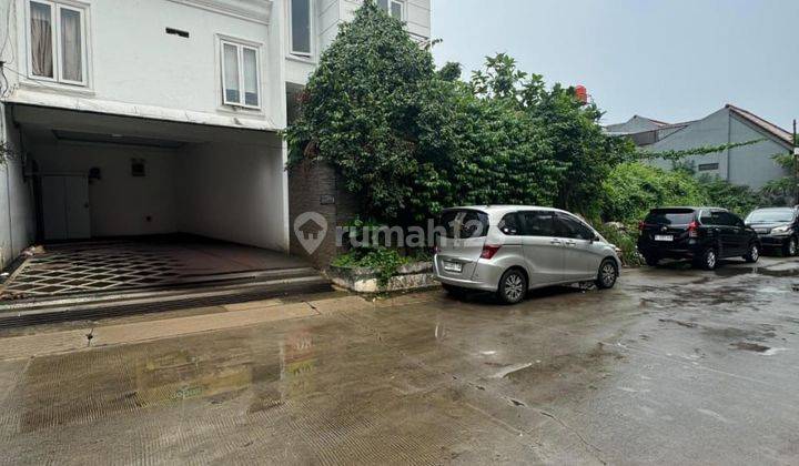 Rumah Asri Strategis Dekat Wijaya Tirtayasa Kebayoran Baru Jakarta Selatan 2