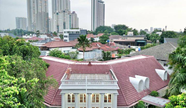 Rumah Mewah Classic Design Di Komplek Simprug Jakarta Selatan 1