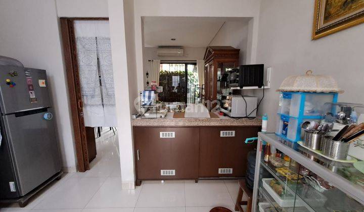 Rumah 2 lantai nyaman ,tenang masih banyaknya pohon disekitarnya,keamanan one system'  2