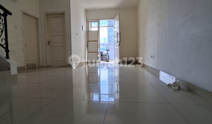 A House Close to Tarakanjta School, Hospital, Near Culinary Spots A House Close to Tarakanjta School, Hospital, Near Culinary Spots