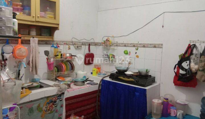 Rumah Terdapat Loteng ,terletak Berdekatan Dengan Sektor Lainnya Dan Pusat Kuliner Lainnya  2