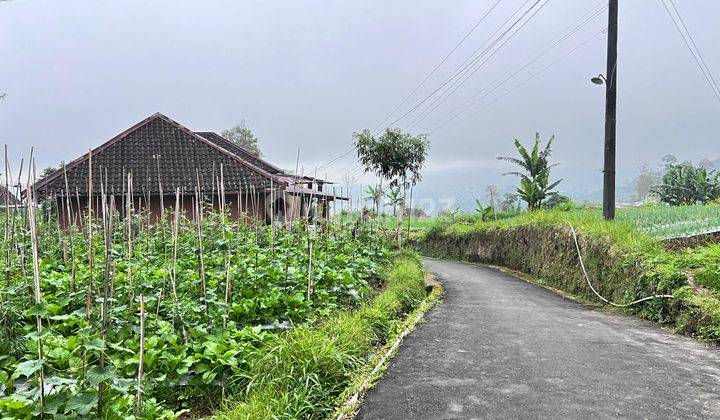 Pekarangan Kawasan Villa Kemuning, Karanganyar 913m2  1