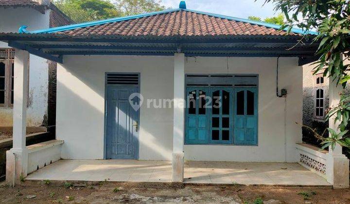 Rumah Siap Huni Timur Puskesmas Karangpelem, Sragen  1