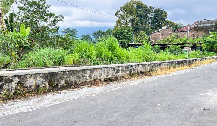 Tanah Datar Udara Dingin Daerah Wisata Karangpandan, Karanganyar  1