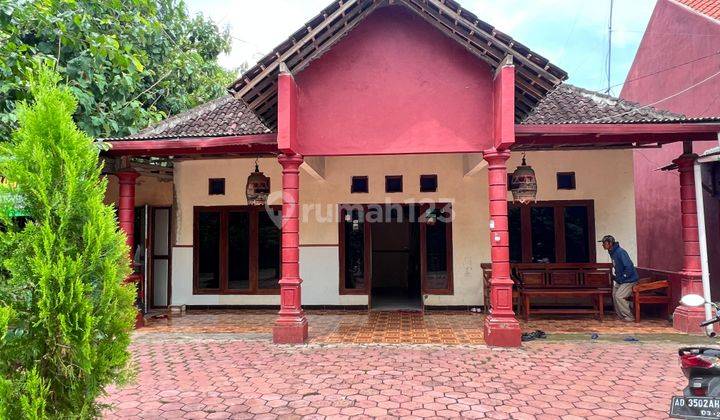 Rumah 294m Lingkungan Asri Kerjo, Karanganyar  1