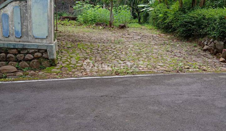 Tanah Kebun Durian Bonus Rumah Siap Huni Mojogedang  2