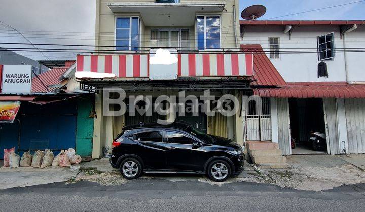 RUMAH KOMERSIL DEKAT PUSAT KOTA DAN RAMAI DI LEGENDA MALAKA 1