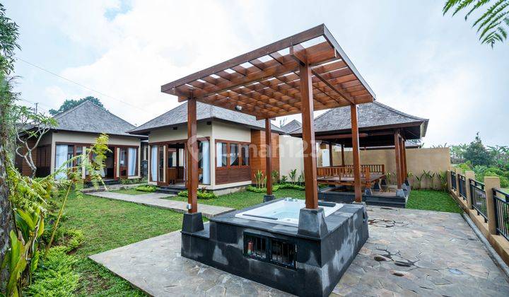 Luxury Villa SHM Fully Furnished  dengan Private Jacuzzi di Bali 1