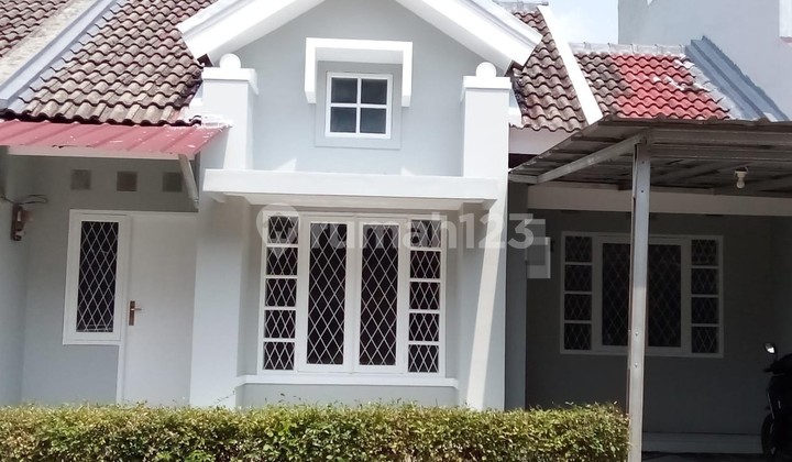 Own a Home in Graha Raya Bintaro, Pondok Aren, Land Area 112m2, SHM Certificate, One Gate System. 2