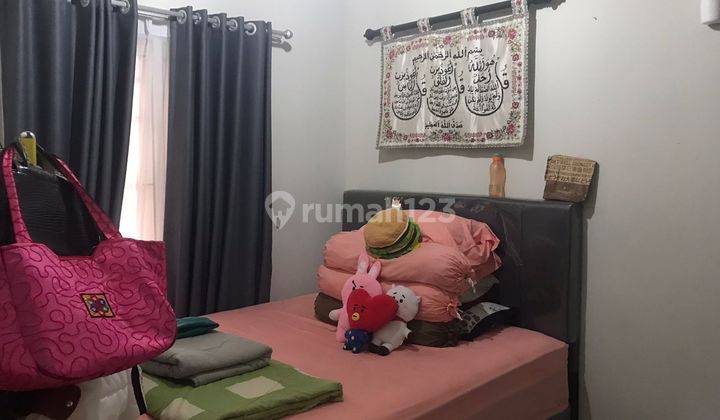 Rumah 2 Lantai Dijual Kondisi Bagus Di Graha Bintaro Keamanan 24 Jam, Lokasi Dekat Pasar Segar. 2