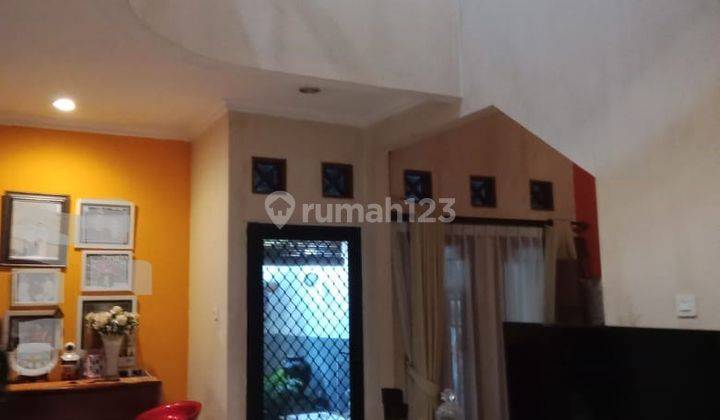 Rumah 2lt. Dijual Kondisi Bagus di Komplek Elite Puri Bintaro Jaya, Keamanan 24 Jam. 1