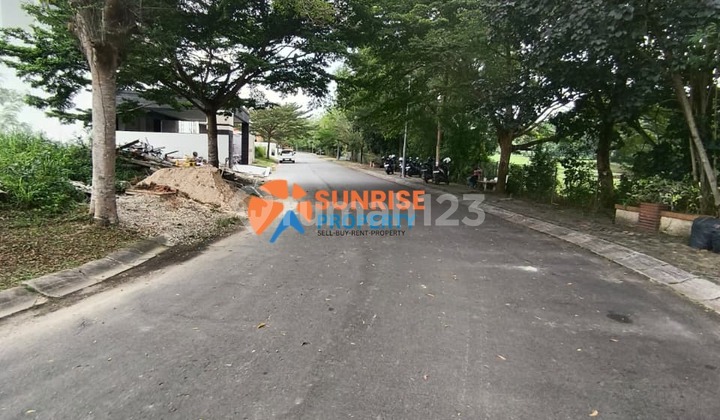 For Sale: The Golf Residence Sukajadi Plot