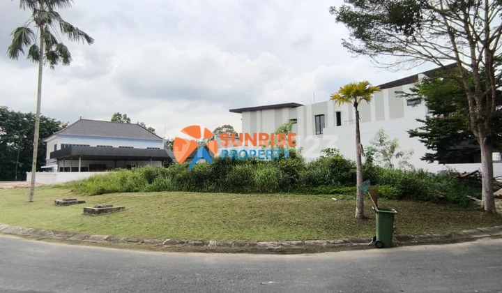 For Sale: The Golf Residence Sukajadi Plot