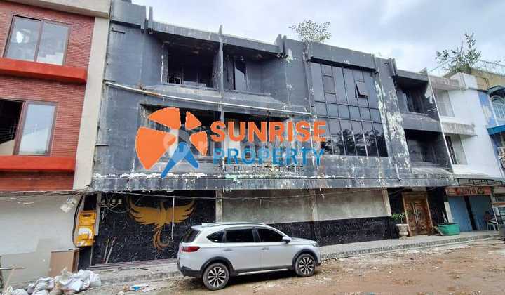 Dijual/Disewakan 4 Unit Ruko Entertainment Area Nagoya Dijual/Disewakan 4 Unit Ruko Entertainment Area Nagoya