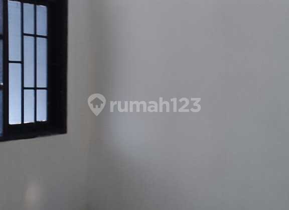 Disewakan Rumah Duta Garden Cluster Beverly SHM 2