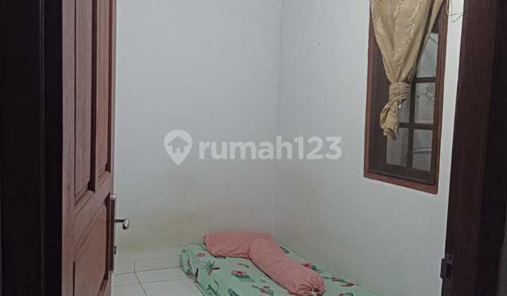 Rumah Kost 3 Kamar Jual Murah Hampir NJOP Dalam Gang Cideng 2