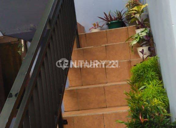 Rumah Kontrakan 12 Pintu Di Jatinegara 2